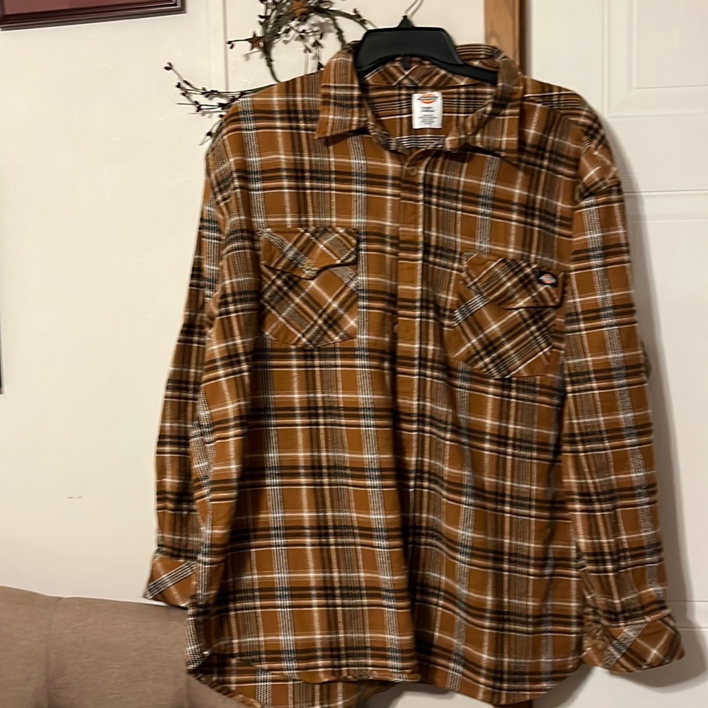 Dickies 100% cotton shirt  3x new W/o tags button front front pockets